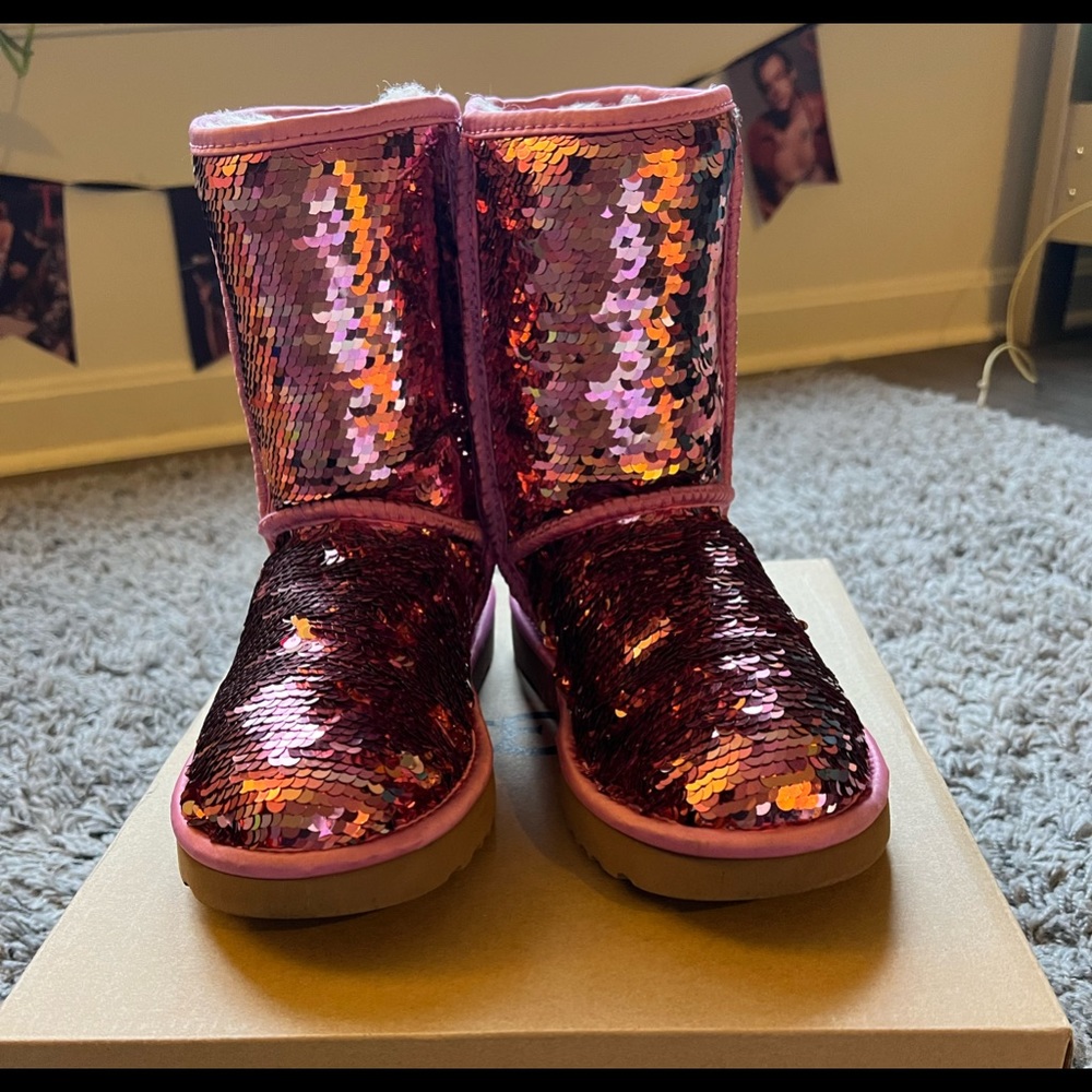 Classic Short Sequin Pink Like New